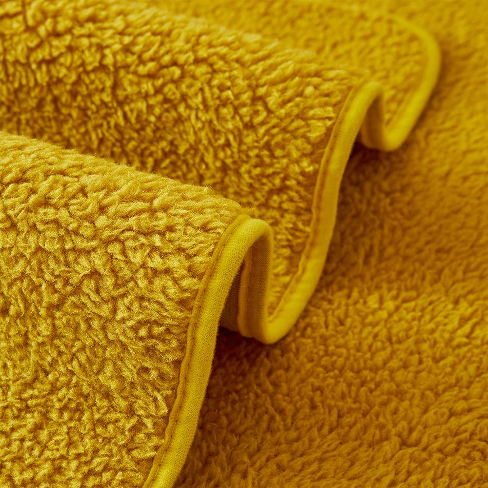 Housse de Canapé Plaid Sherpa Douce – Protection Textile Antidérapante